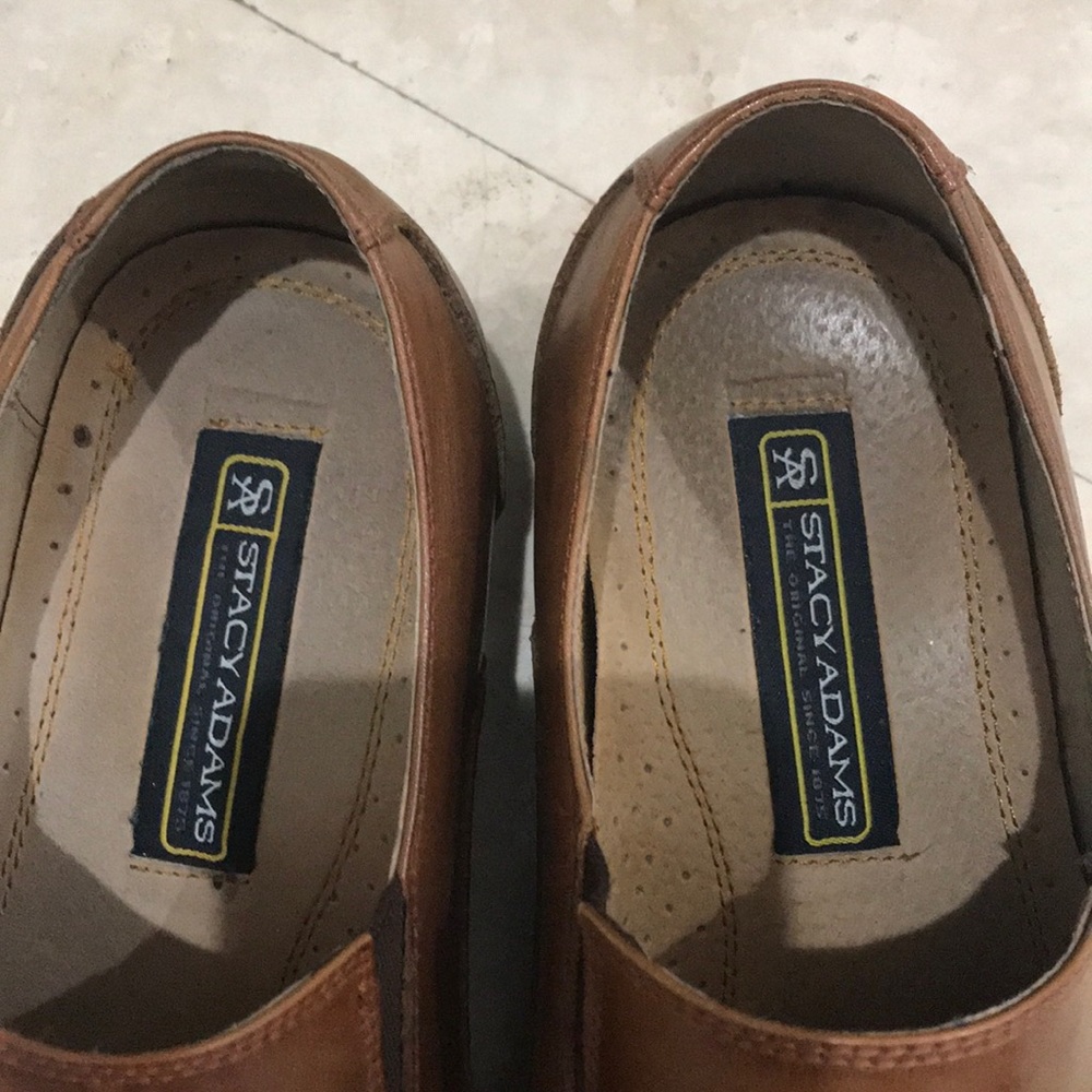 Shoes - Picture 2 of 5